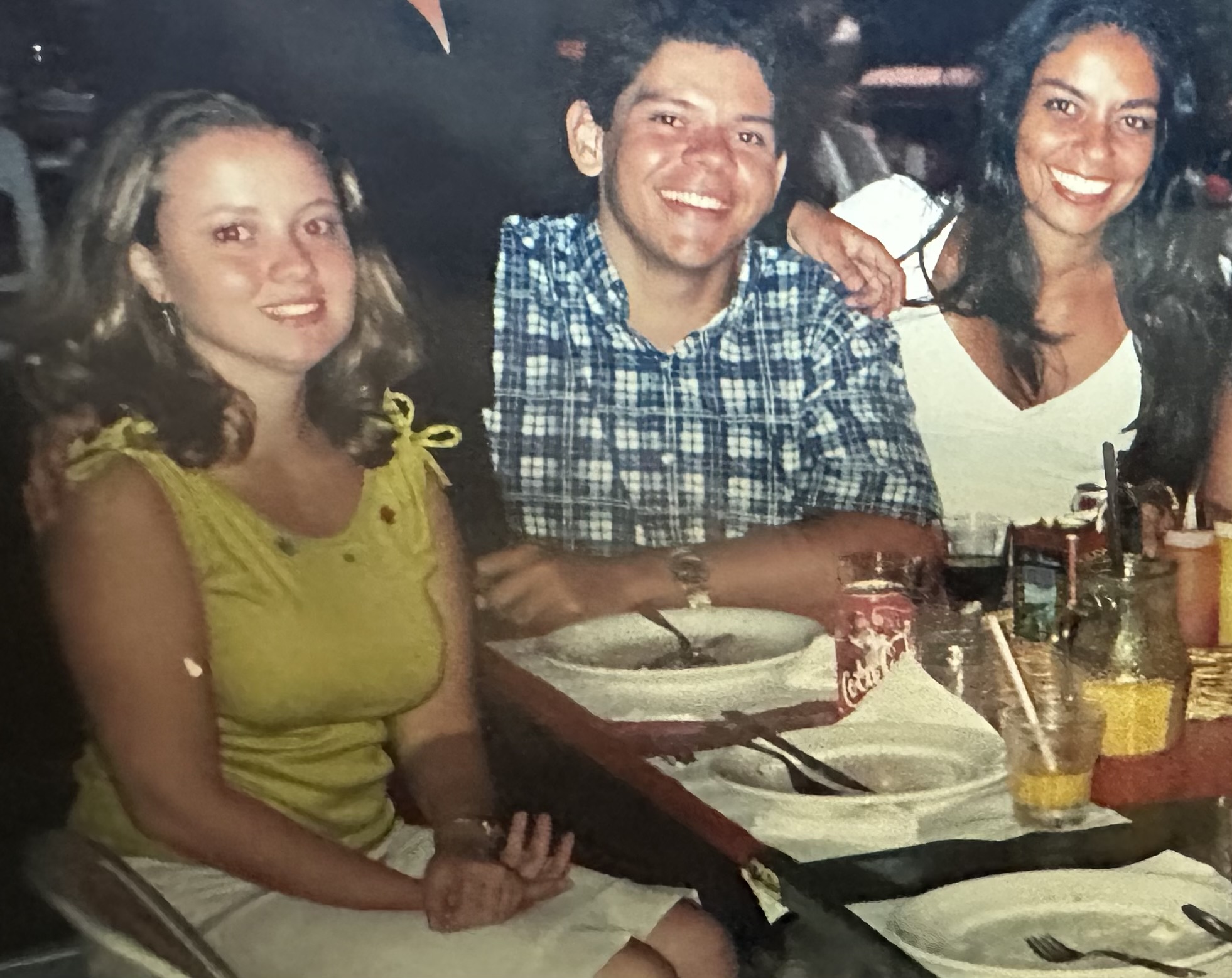 Jerlene, Neto e Tiça no Armazém Guimarães